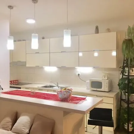 Roza Apartment Omis